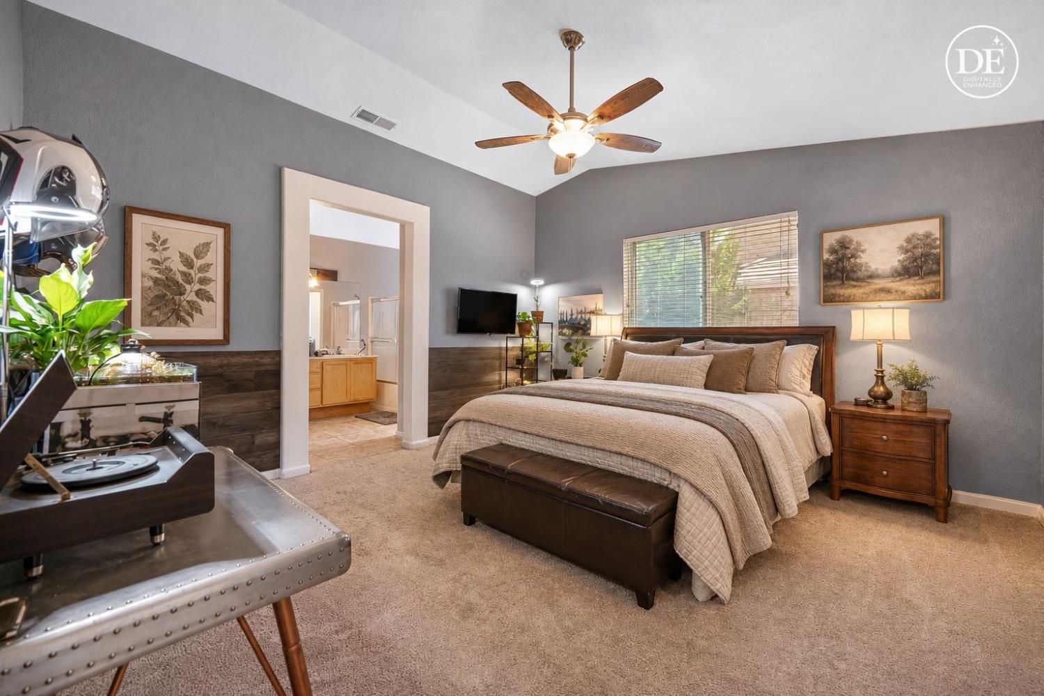 6 Carver Ct, Sacramento, CA 95835