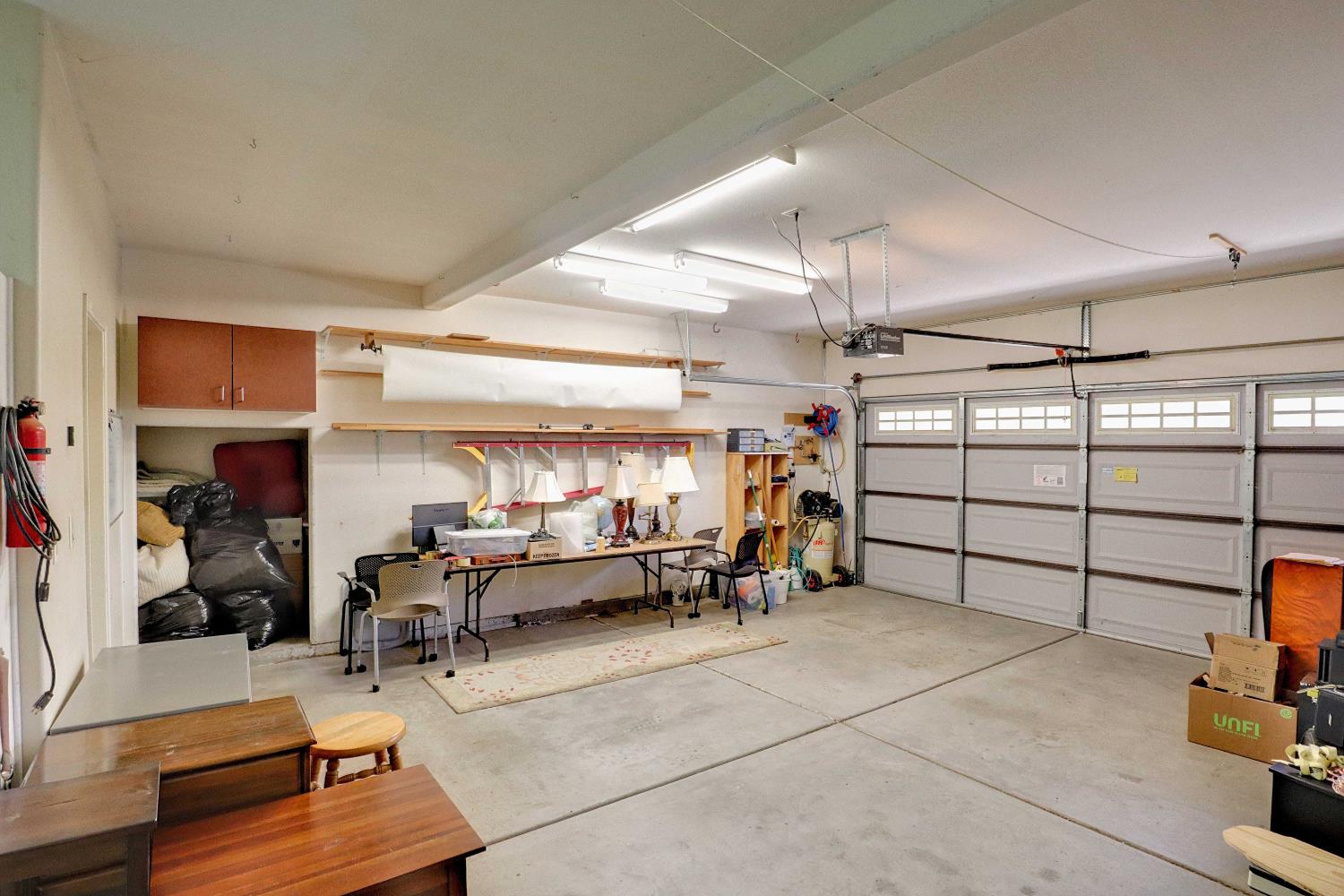 2591 E Powers Ave, Fresno, CA 93720