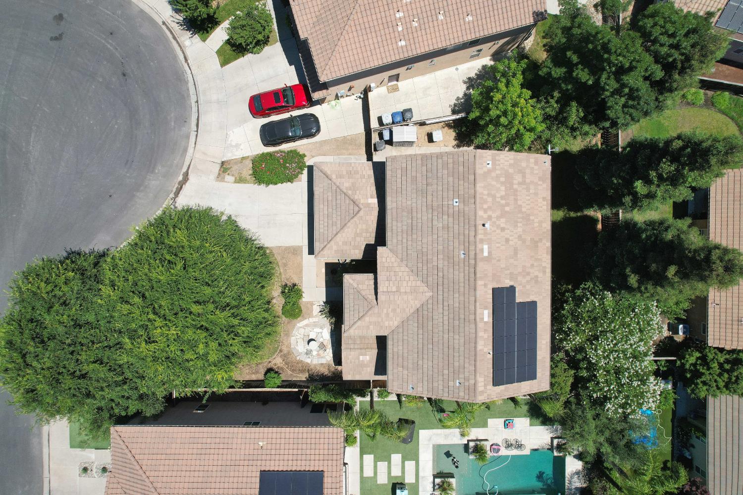 2591 E Powers Ave, Fresno, CA 93720
