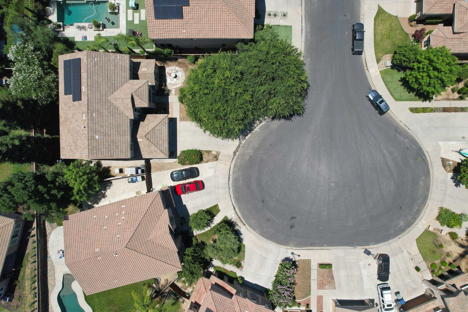 2591 E Powers Ave, Fresno, CA 93720
