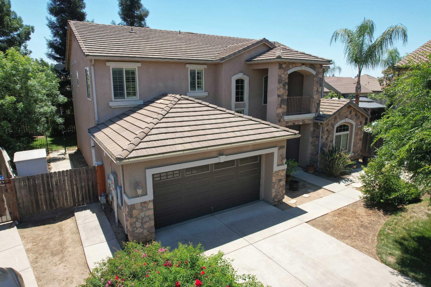 2591 E Powers Ave, Fresno, CA 93720