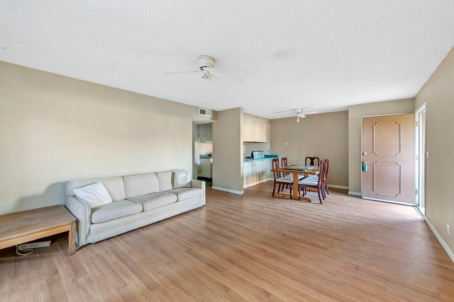 4654 N Chestnut Ave #152, Fresno, CA 93726