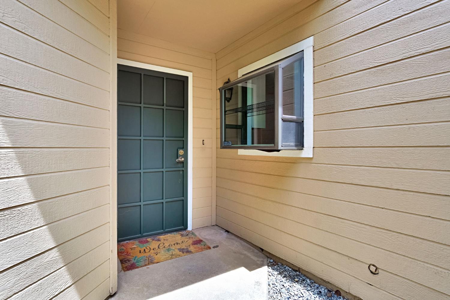 474 E Alluvial Ave #105, Fresno, CA 93720