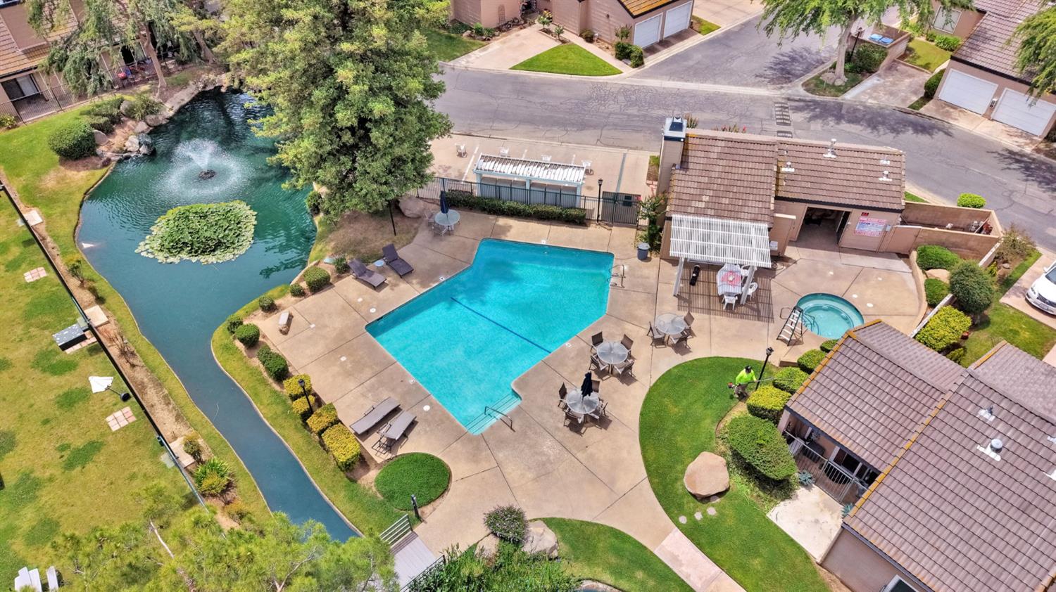 474 E Alluvial Ave #105, Fresno, CA 93720