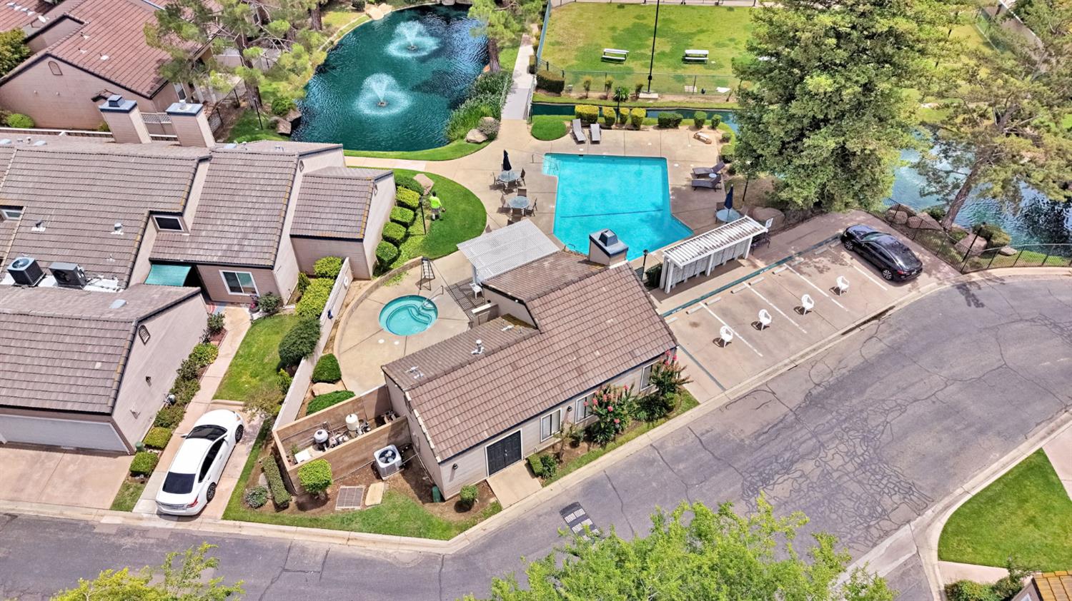 474 E Alluvial Ave #105, Fresno, CA 93720