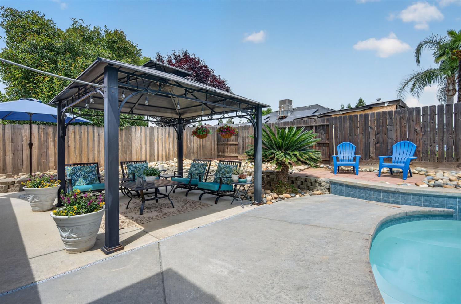 997 Pistachio Ave, Clovis, CA 93611