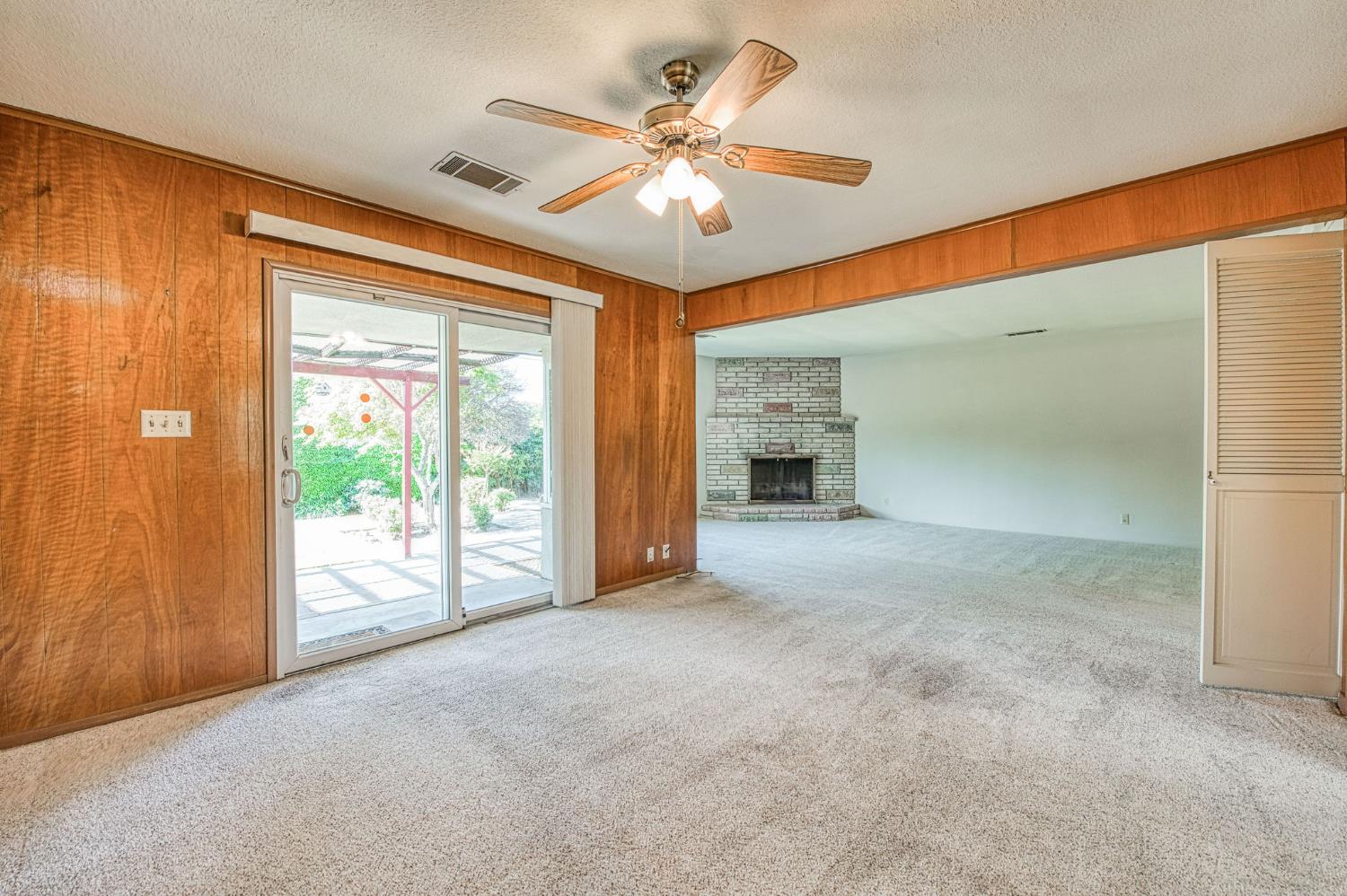 3544 E Indianapolis Ave, Fresno, CA 93726