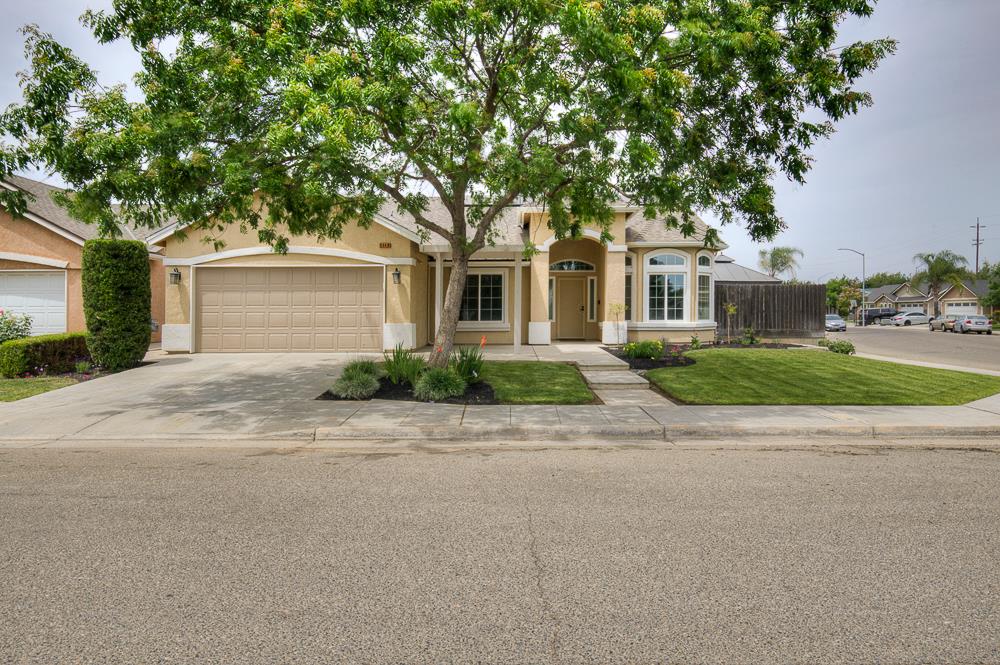 5048 W Brown Ave, Fresno, CA 93722