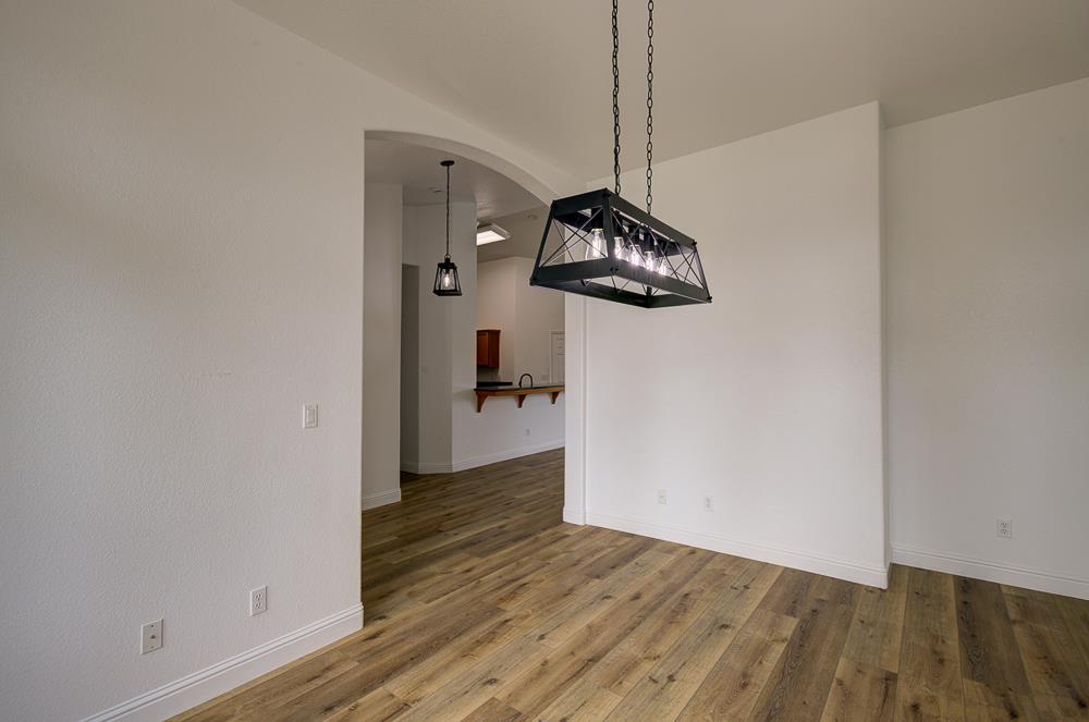 5048 W Brown Ave, Fresno, CA 93722