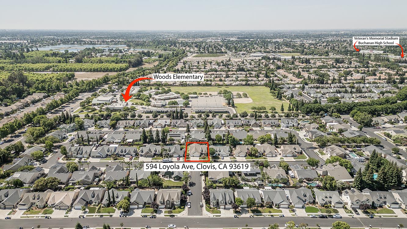 594 Loyola Ave, Clovis, CA 93619