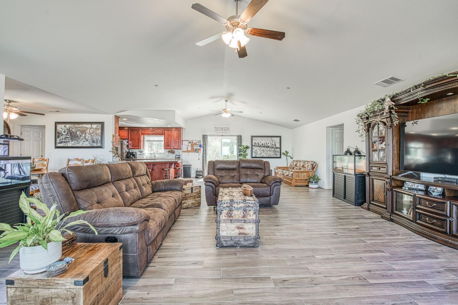 36060 Cressman Road, Shaver Lake, CA 93664