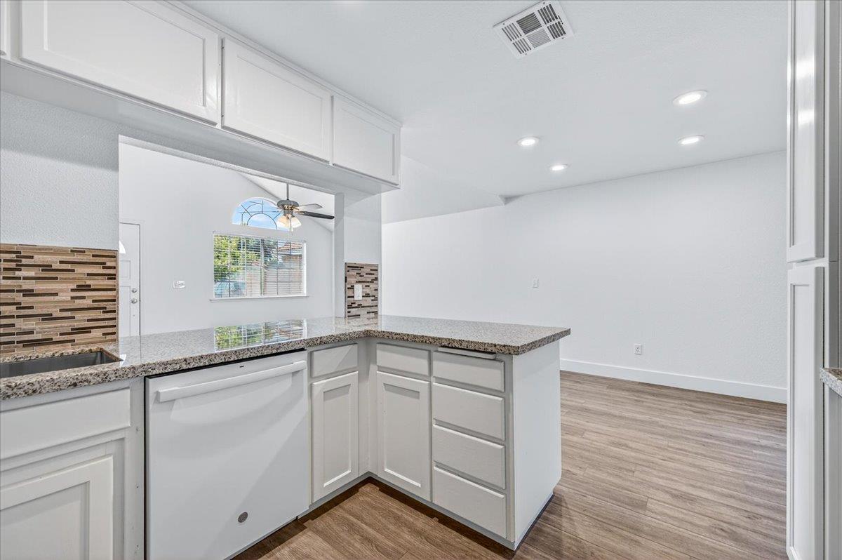 5754 W Tenaya Ave, Fresno, CA 93722