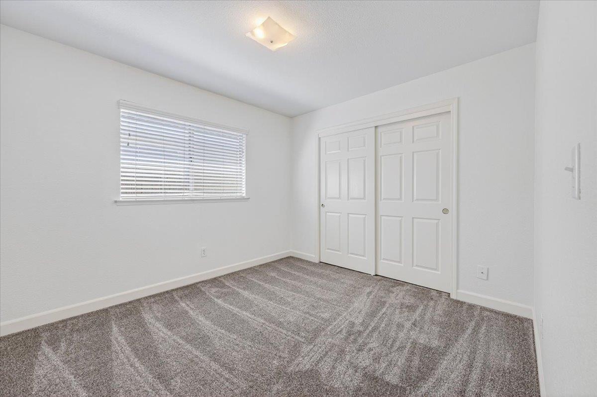 5754 W Tenaya Ave, Fresno, CA 93722