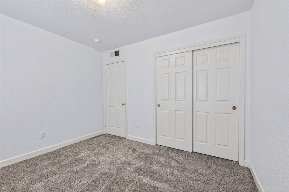 5754 W Tenaya Ave, Fresno, CA 93722