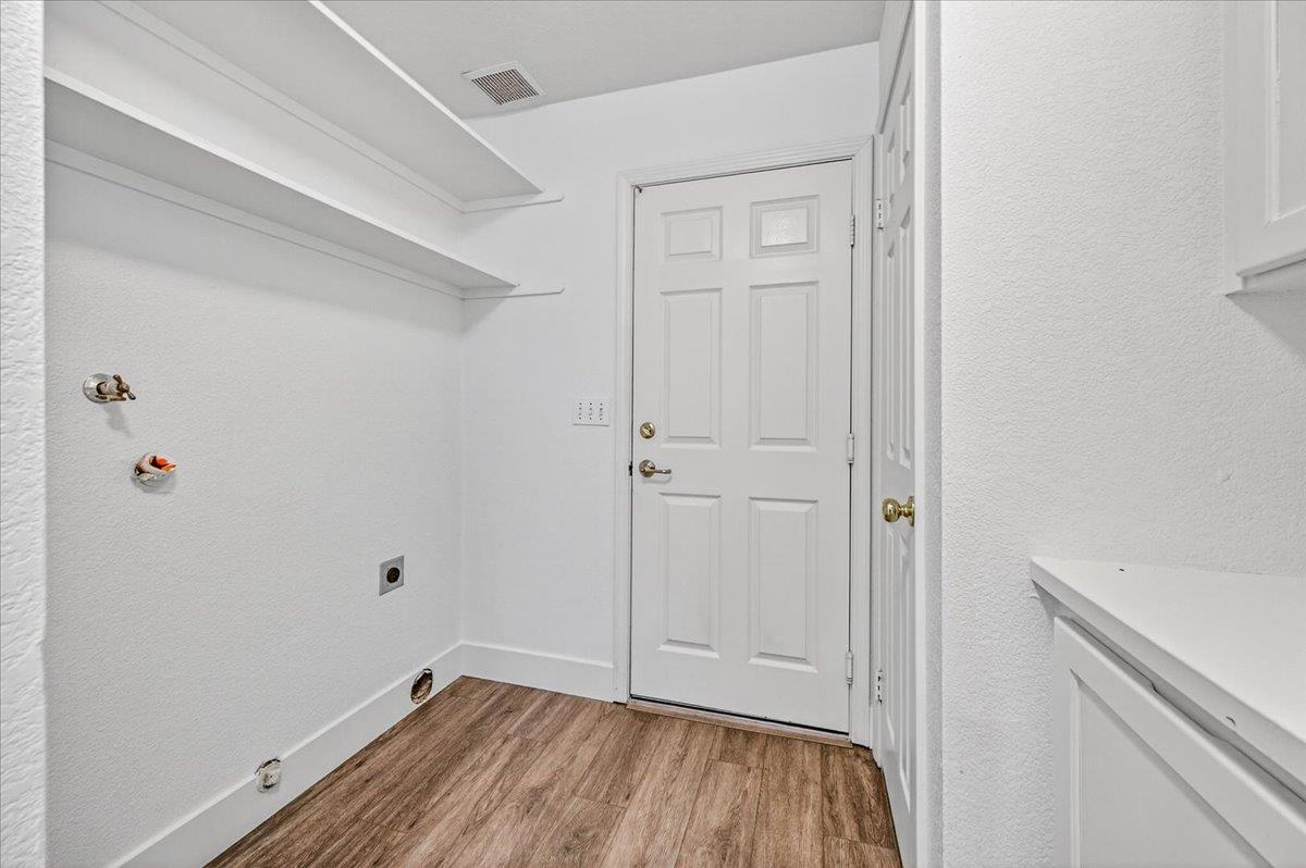5754 W Tenaya Ave, Fresno, CA 93722