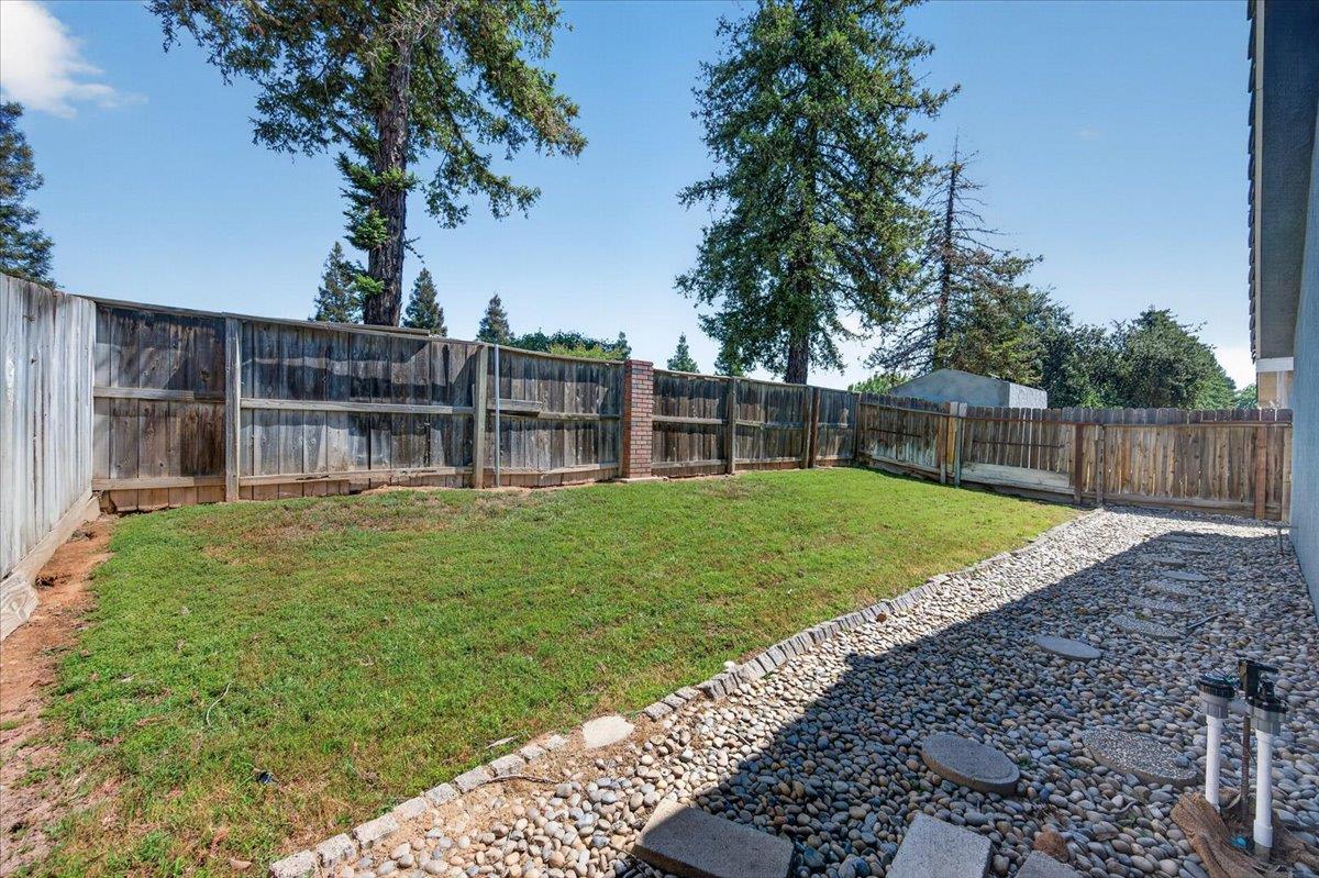 5754 W Tenaya Ave, Fresno, CA 93722