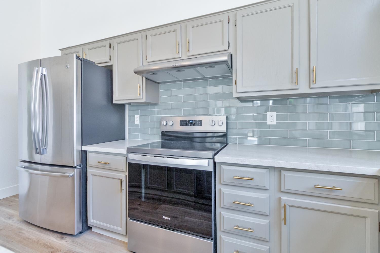 7416 N Carnegie Ave, Fresno, CA 93722
