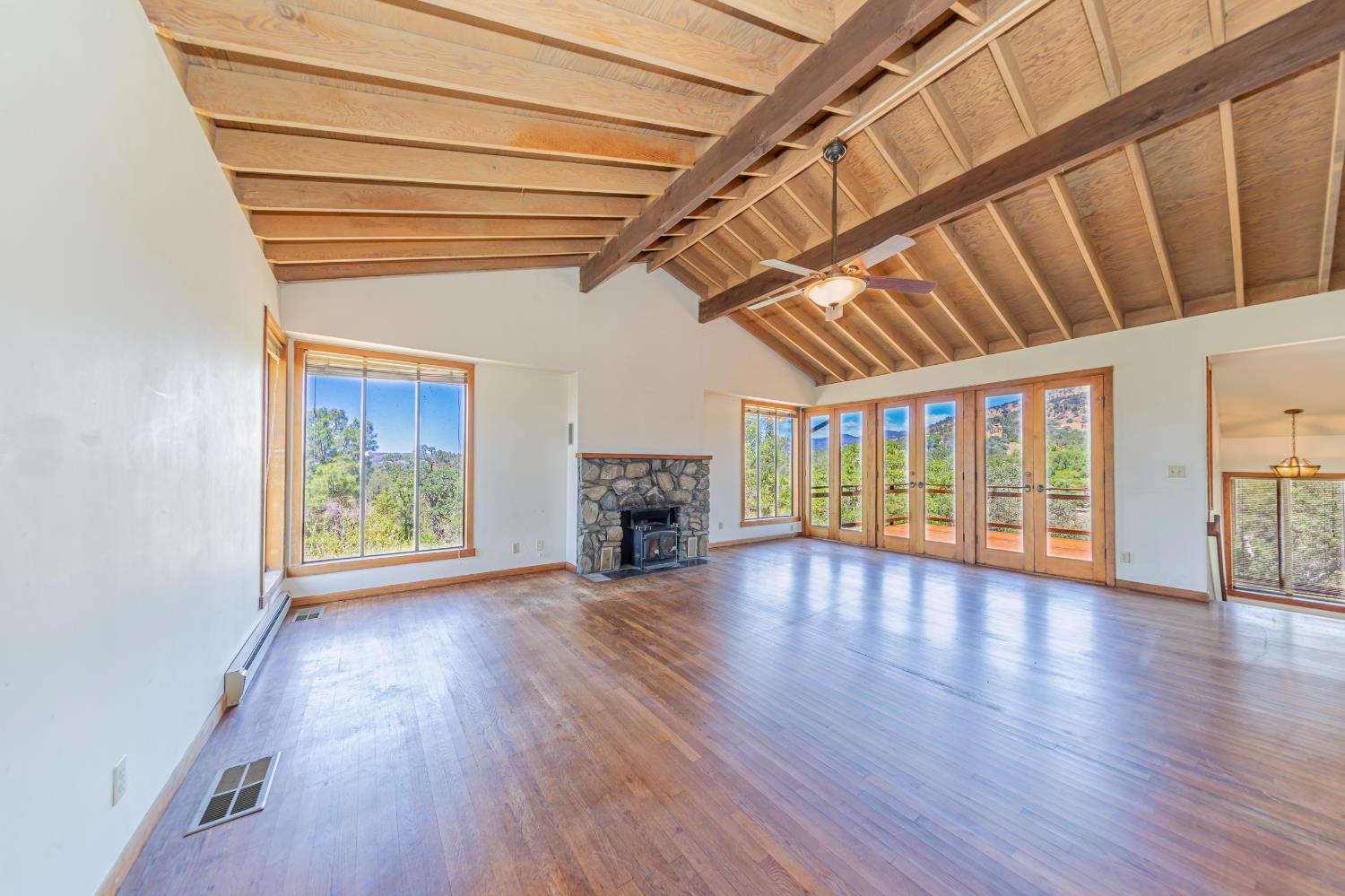 32774 Road 400, Coarsegold, CA 93614