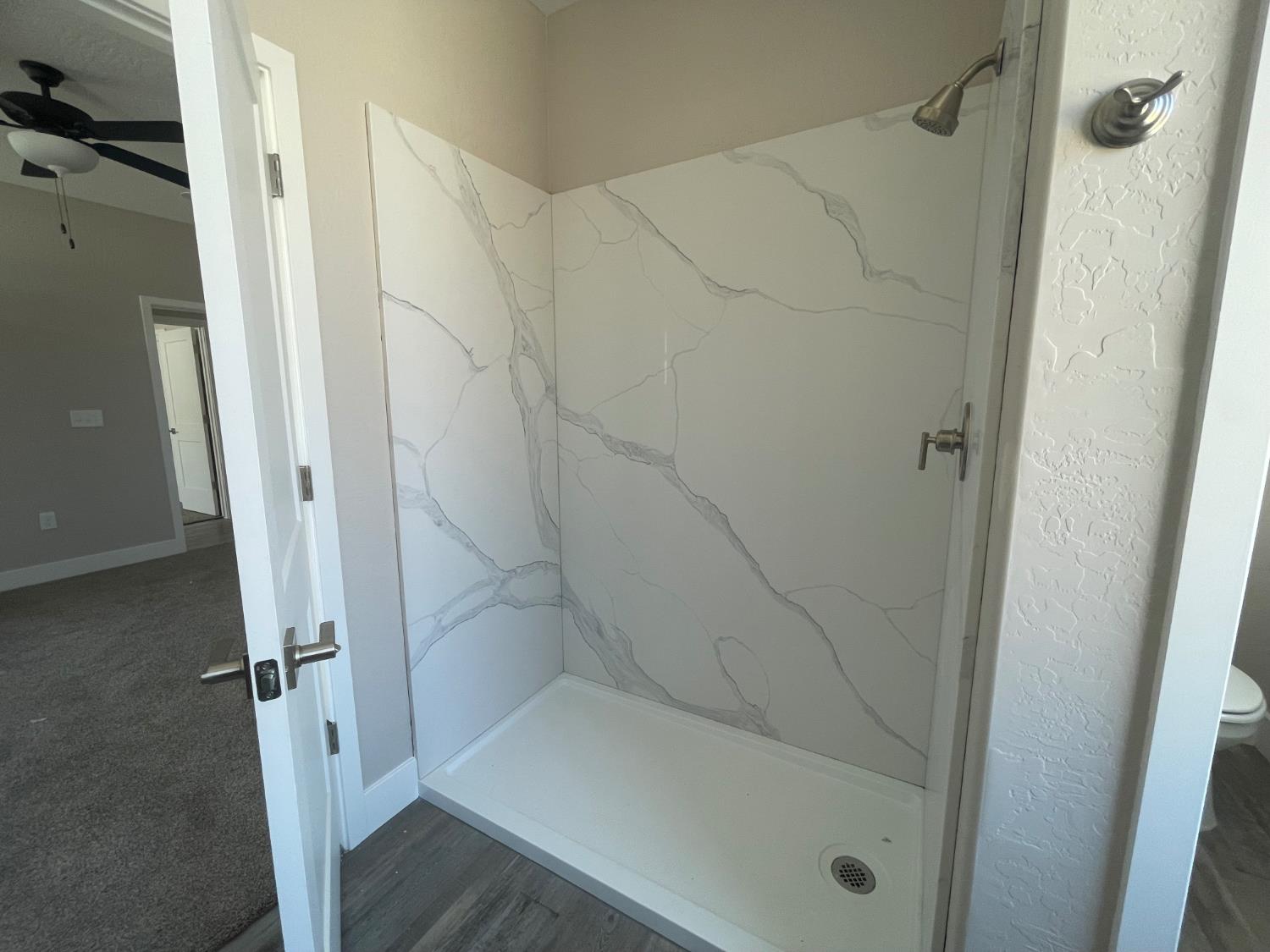 16218 West Monterey Ave, Kerman, CA 93630