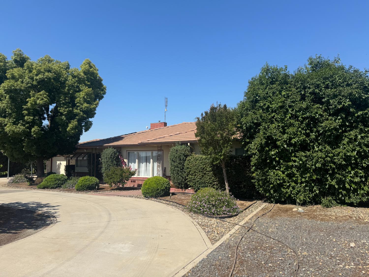 38787 Road 74, Dinuba, CA 93618