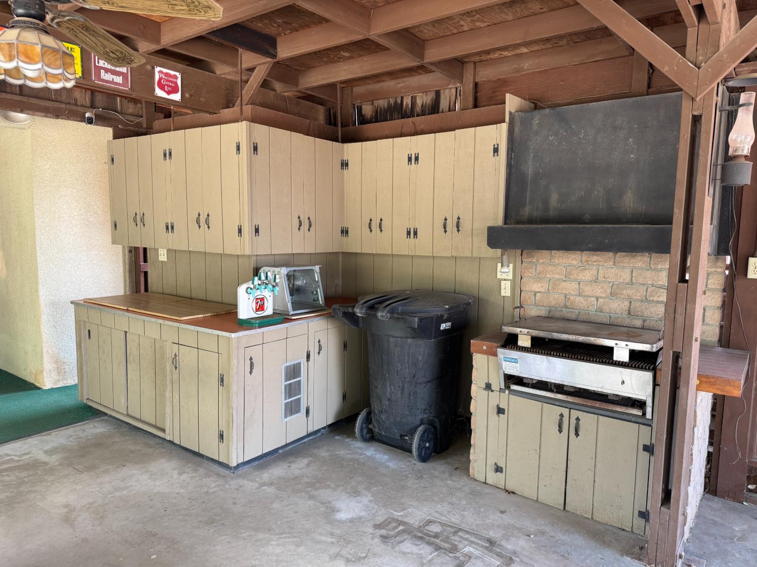 38787 Road 74, Dinuba, CA 93618