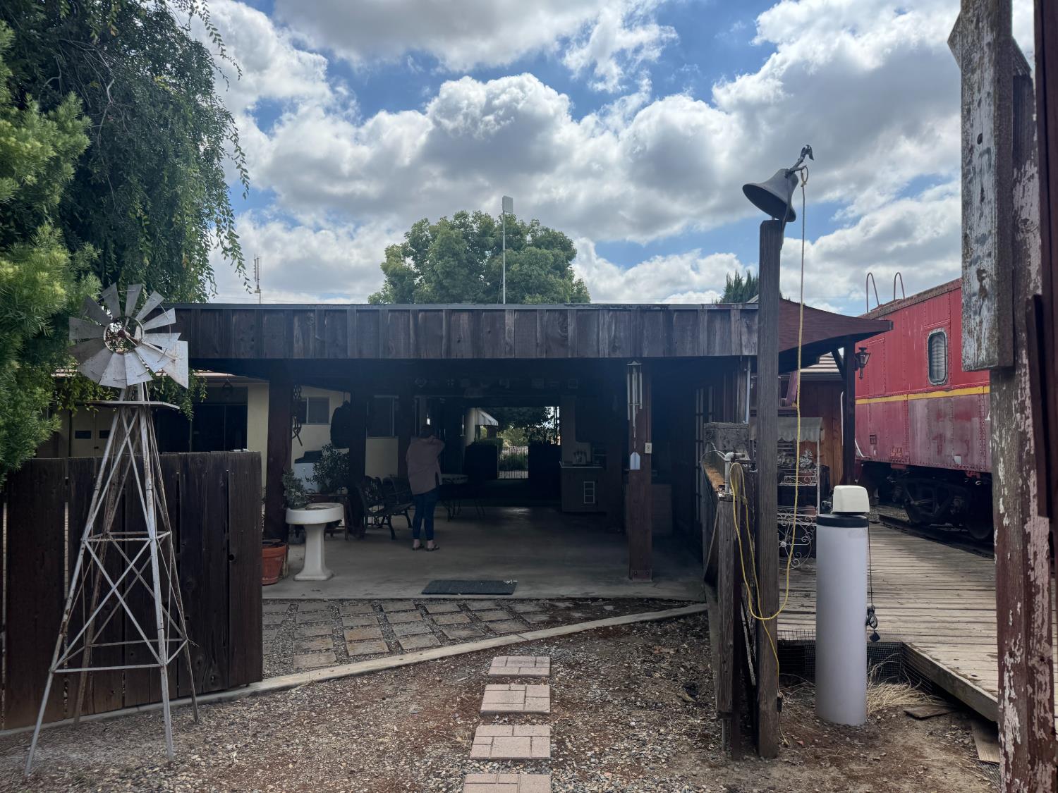 38787 Road 74, Dinuba, CA 93618