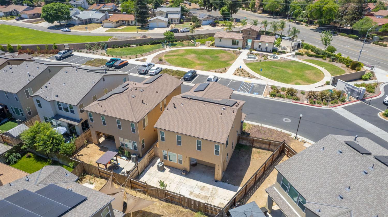 6336 N Santa Lucia Way, Fresno, CA 93722