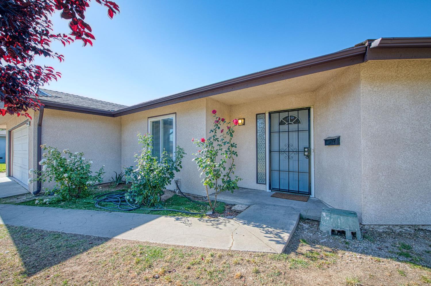 2335 W Cornell Ave, Fresno, CA 93705