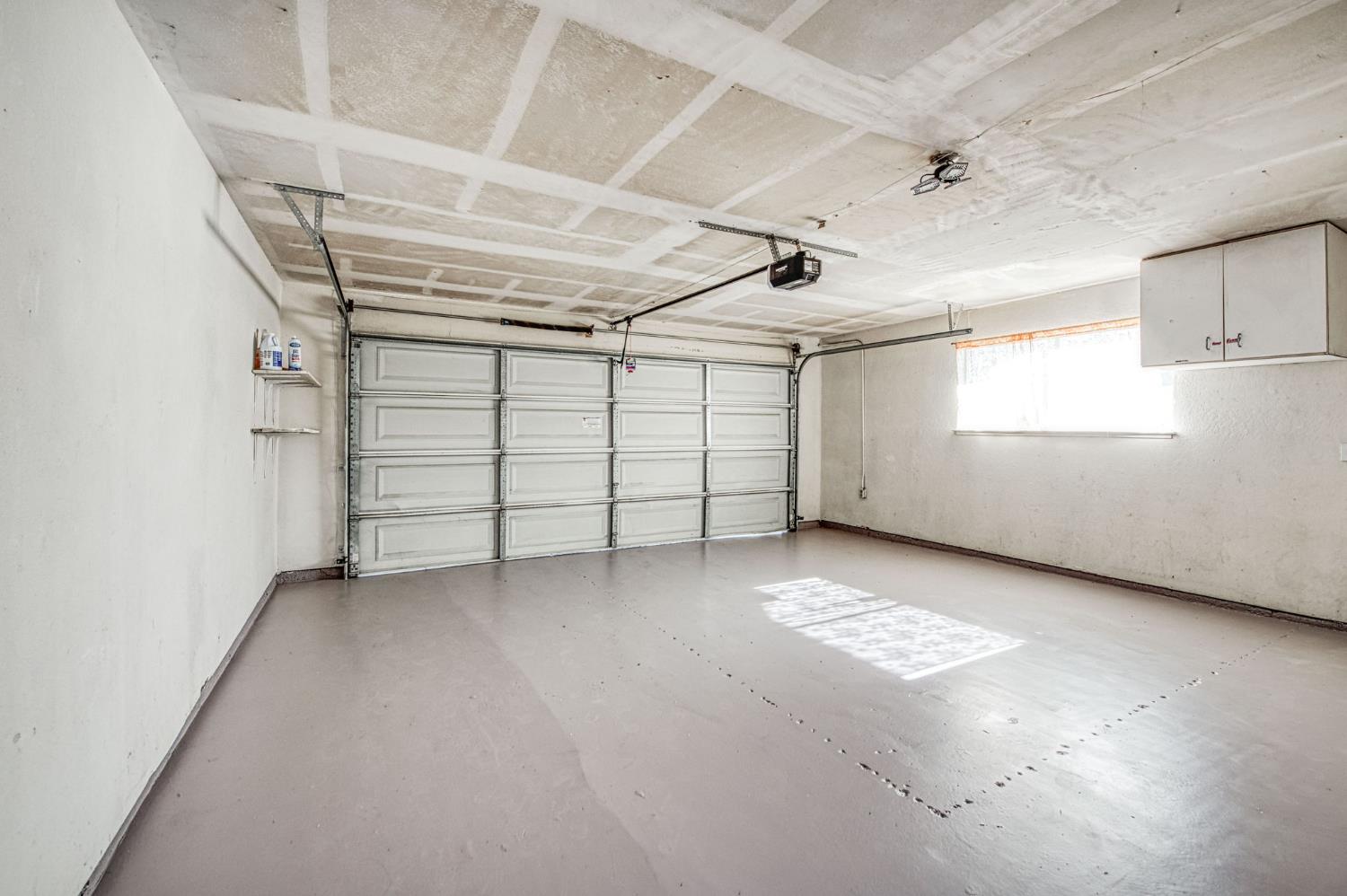 2335 W Cornell Ave, Fresno, CA 93705