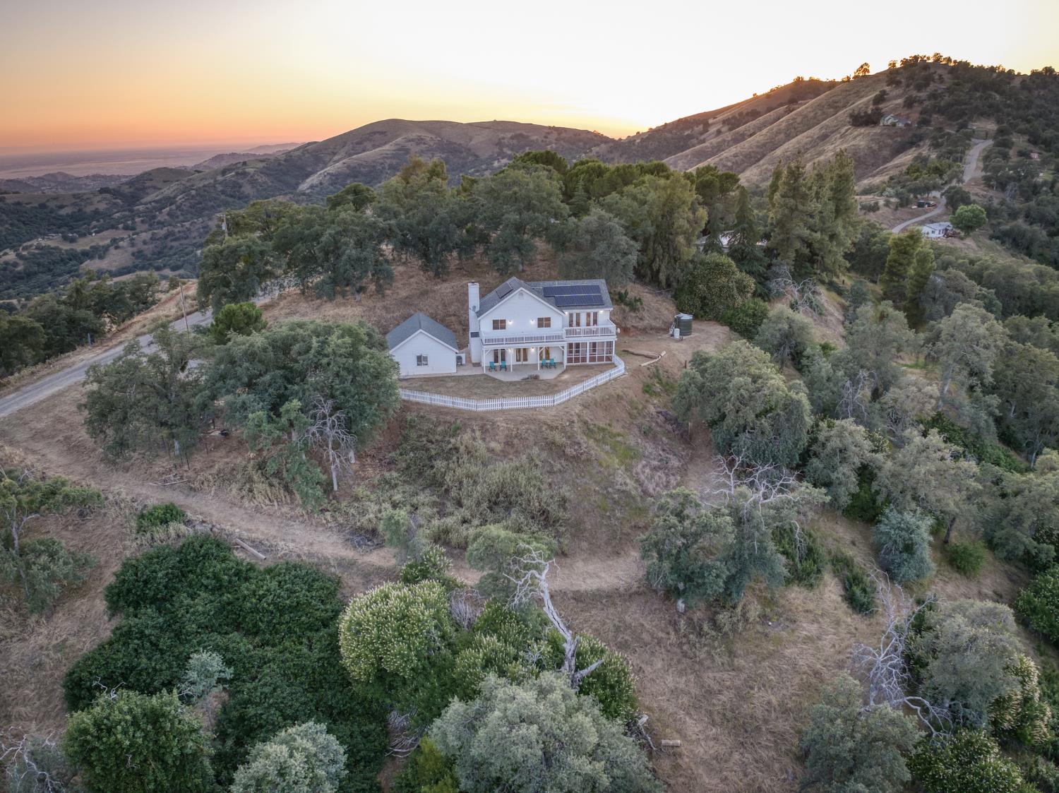 30547 Seminole Rd, Tollhouse, CA 93667