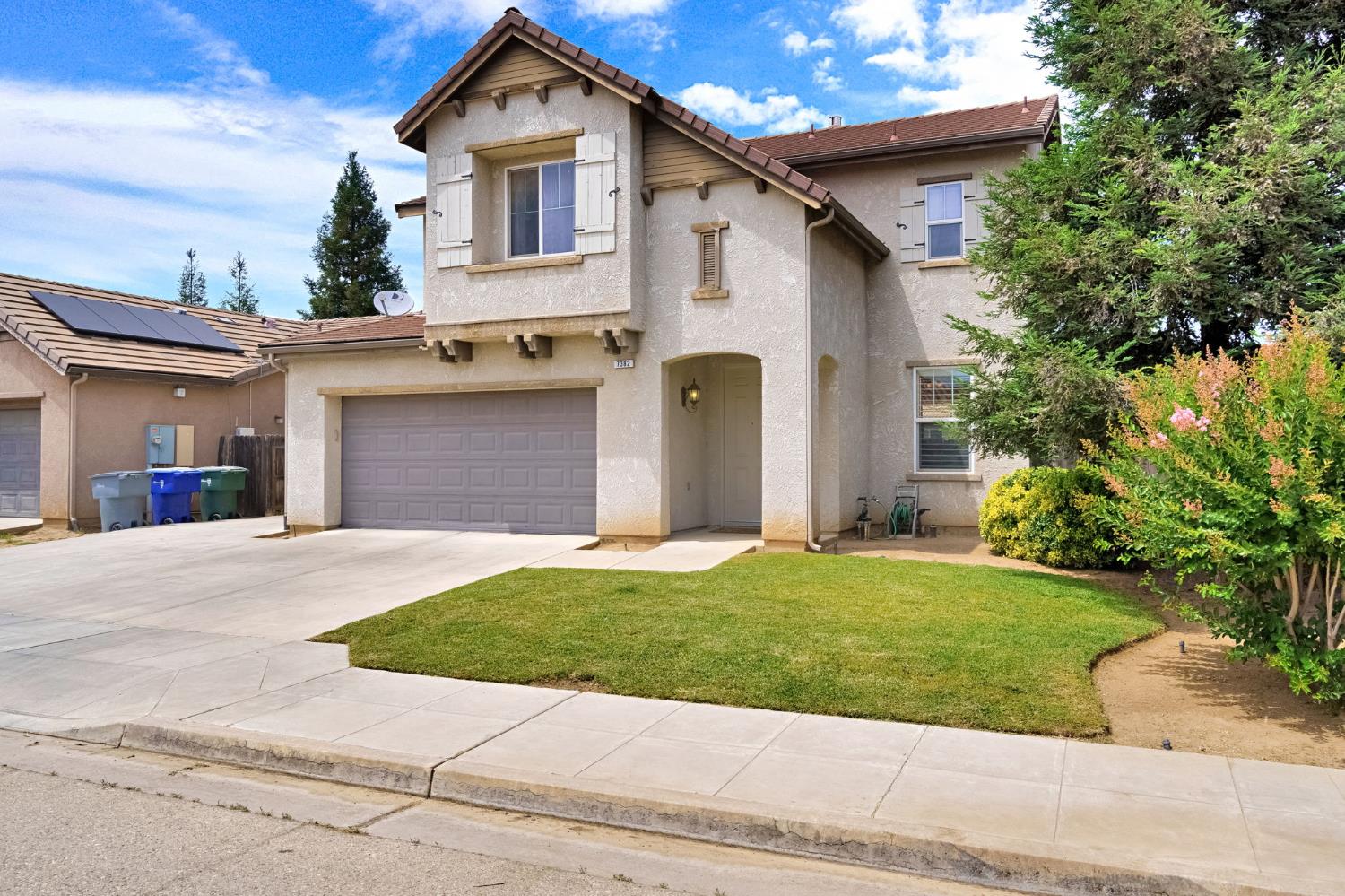 7382 E Fedora Ave, Fresno, CA 93737