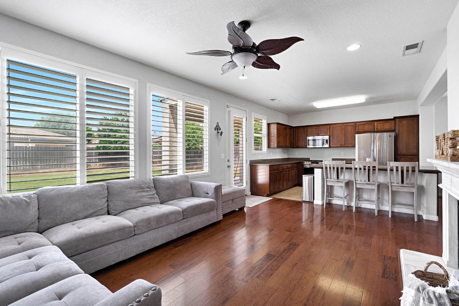 7382 E Fedora Ave, Fresno, CA 93737