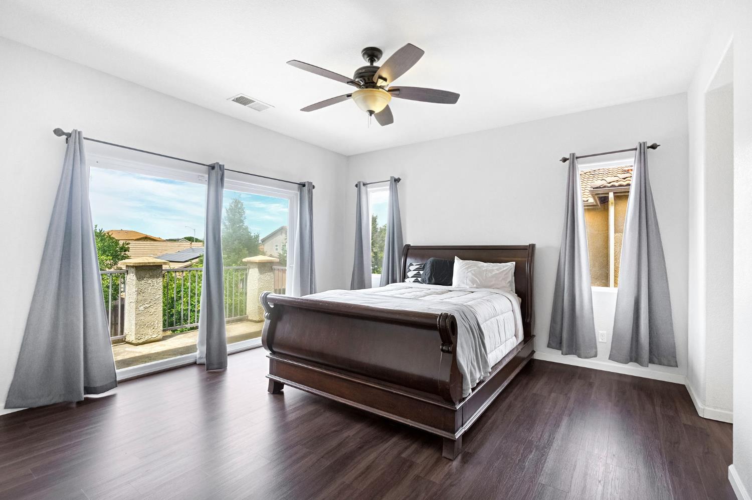 7382 E Fedora Ave, Fresno, CA 93737