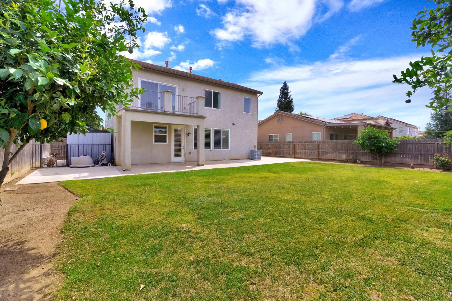 7382 E Fedora Ave, Fresno, CA 93737