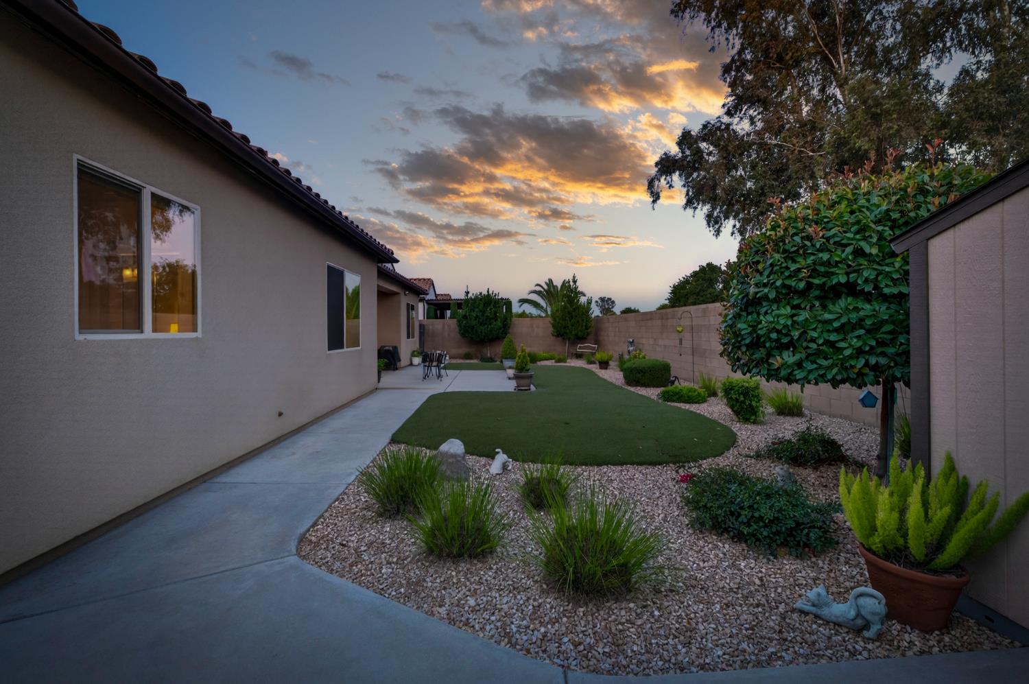 3096 Kenosha Ave, Clovis, CA 93619