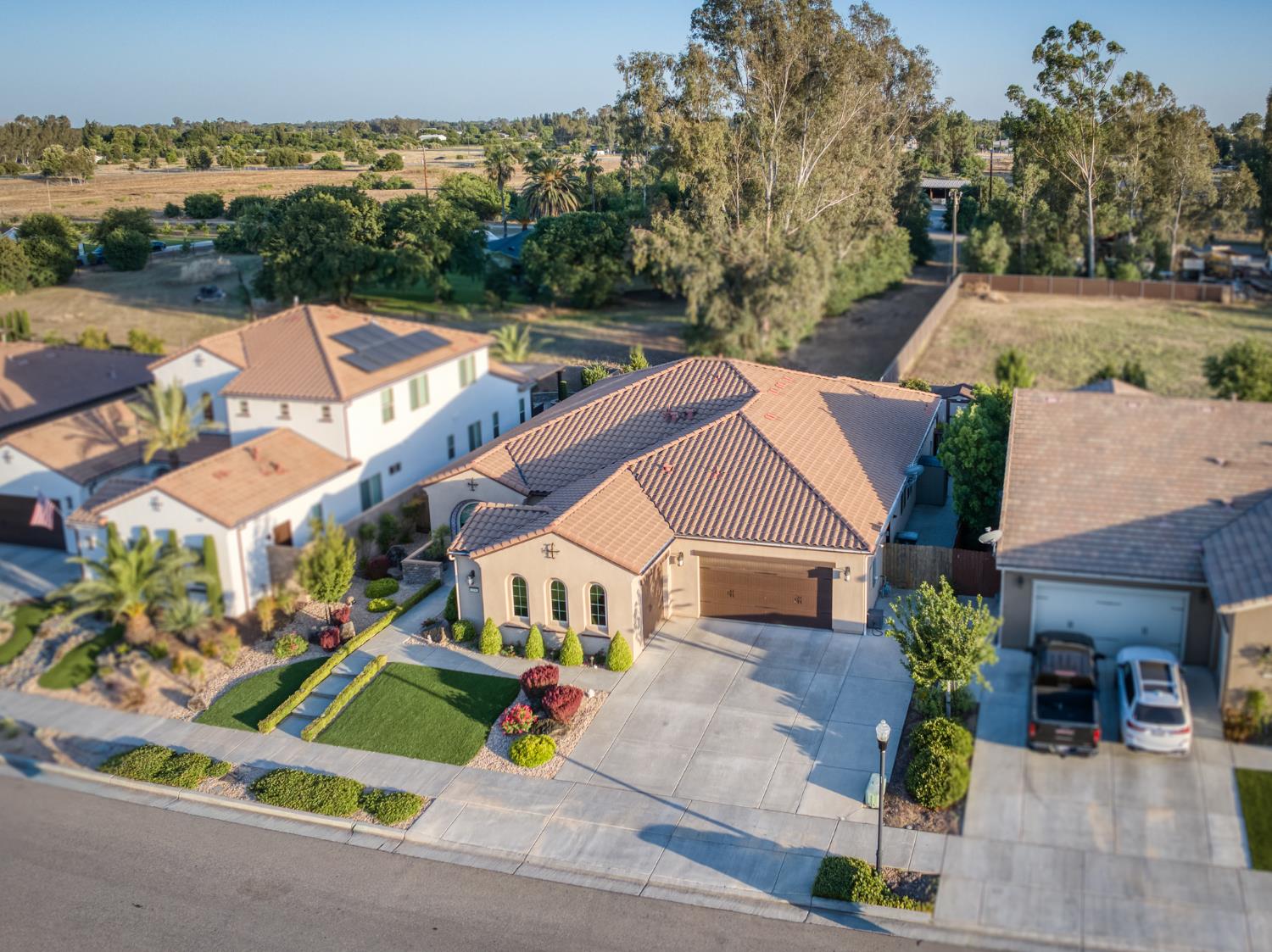 3096 Kenosha Ave, Clovis, CA 93619