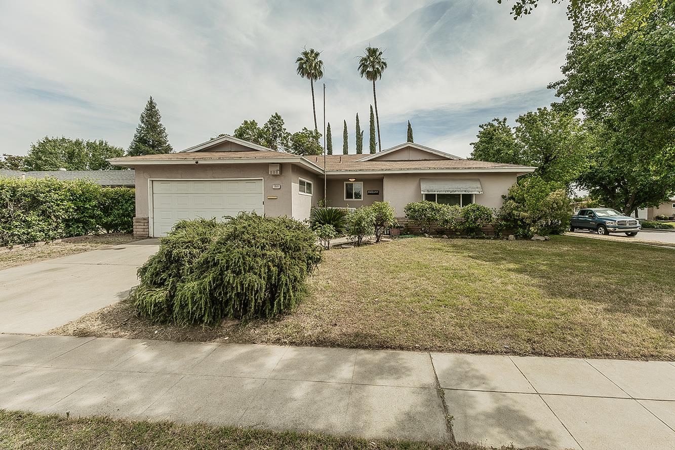 1717 E fremont, Fresno, CA 93710