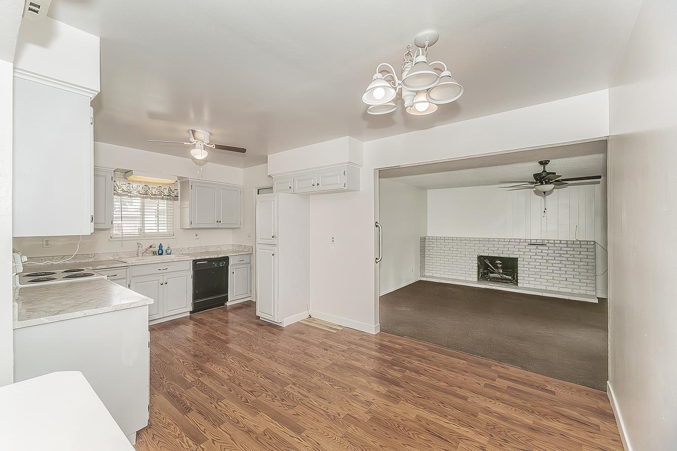1717 E fremont, Fresno, CA 93710