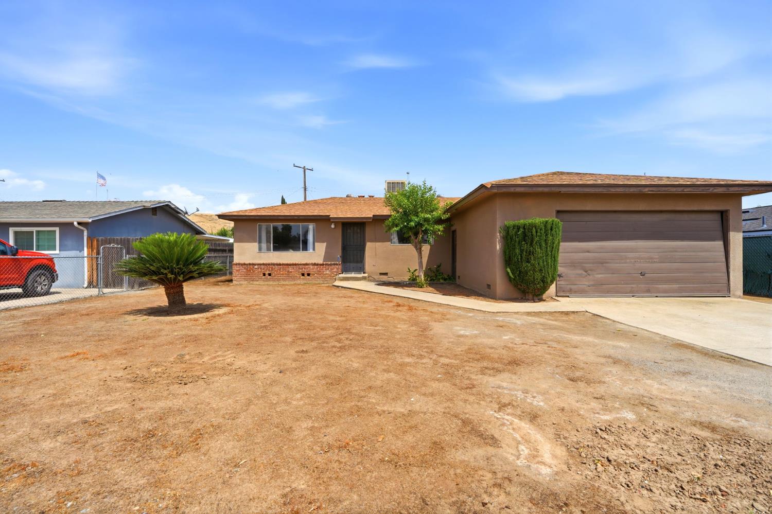 840 Laurel Ave, Lindsay, CA 93247