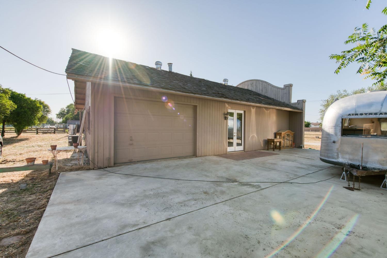 6691 E Olive Ave, Fresno, CA 93727
