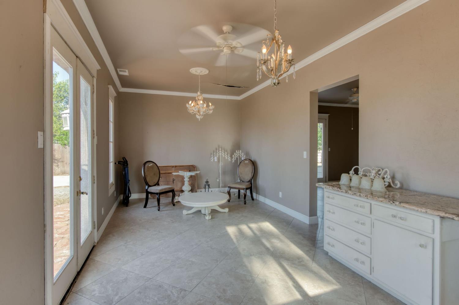 6691 E Olive Ave, Fresno, CA 93727
