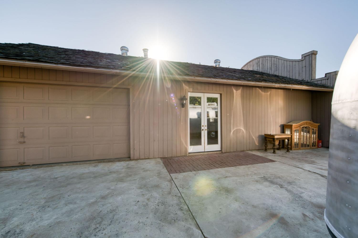 6691 E Olive Ave, Fresno, CA 93727