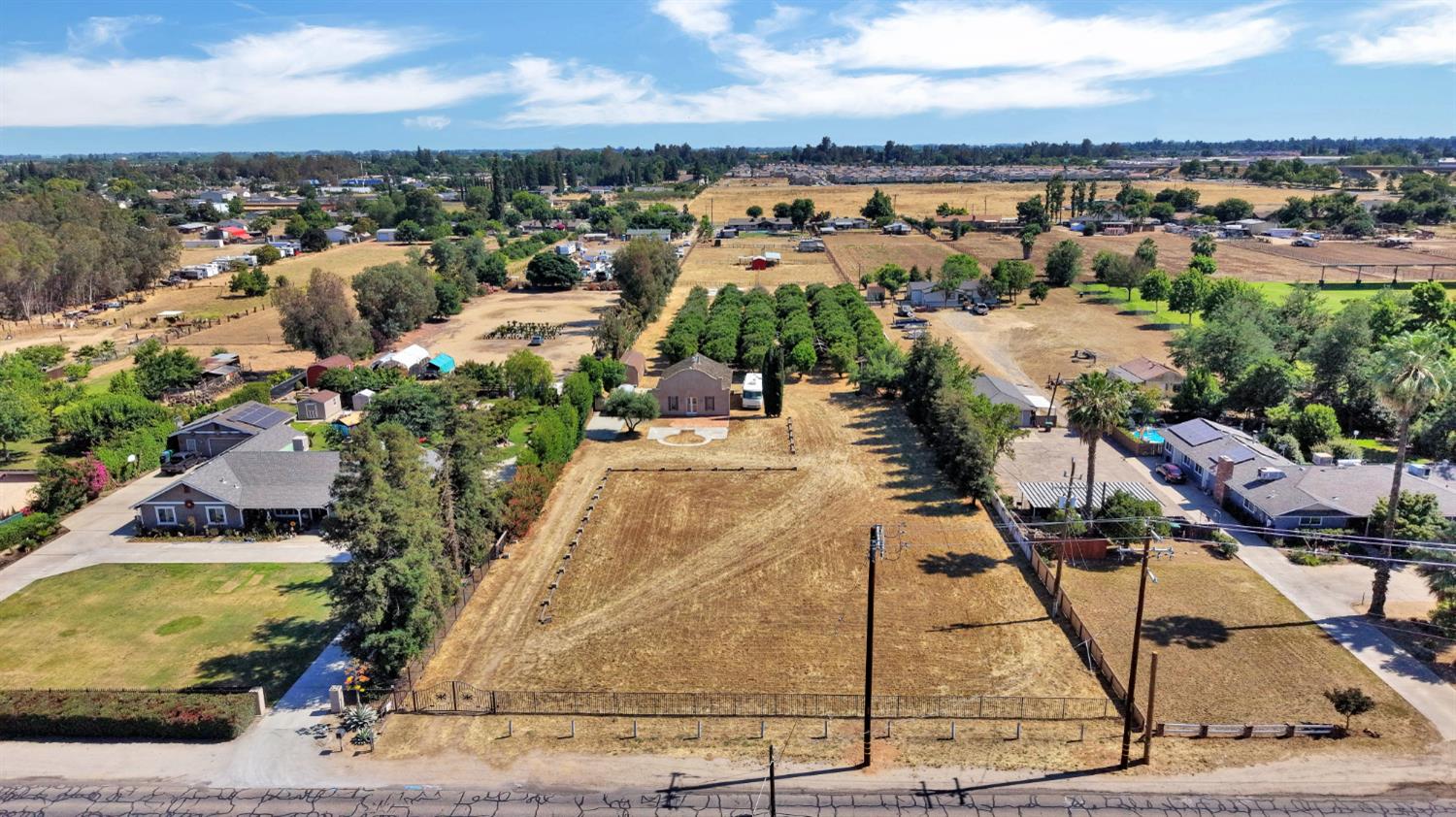 6691 E Olive Ave, Fresno, CA 93727