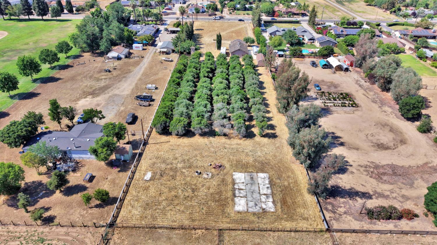 6691 E Olive Ave, Fresno, CA 93727