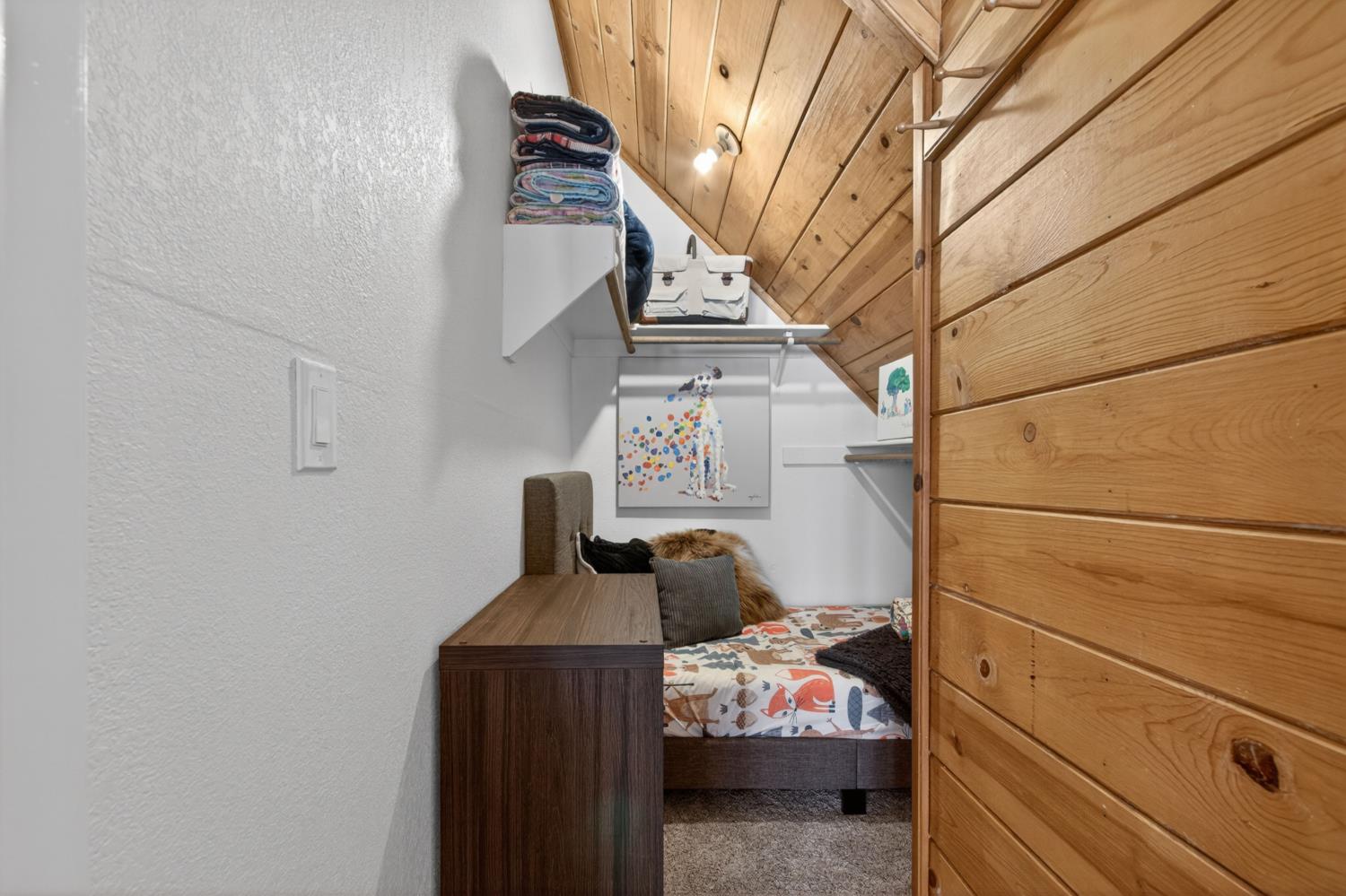 22437 Robin Hood, Tuolumne, CA 95383