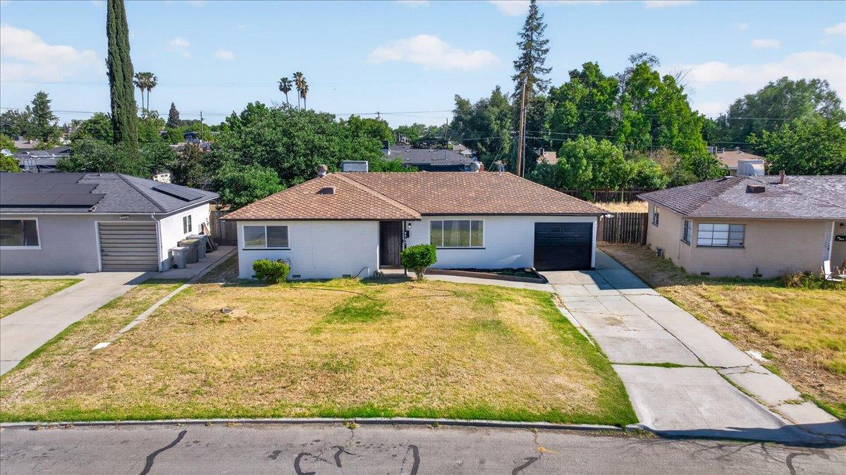 4737 E Cornell Ave, Fresno, CA 93703