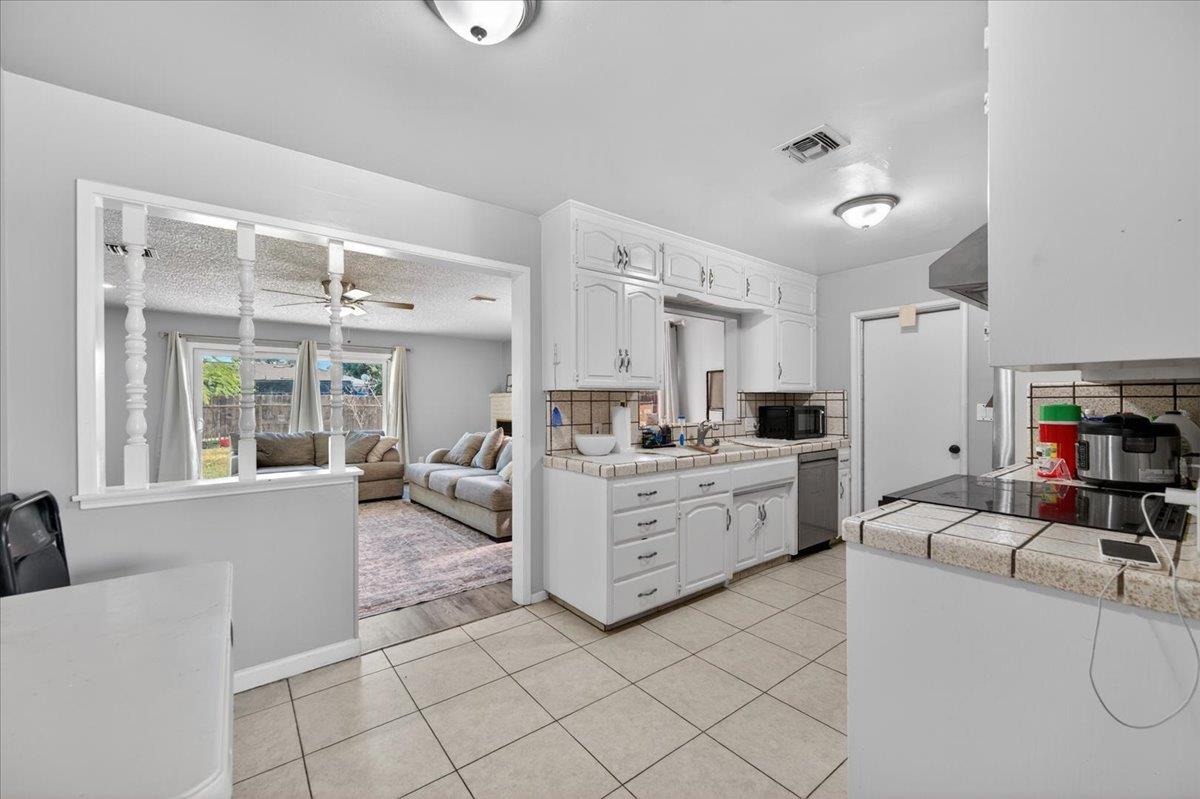 4737 E Cornell Ave, Fresno, CA 93703
