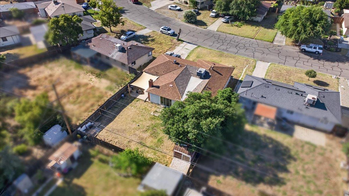 4737 E Cornell Ave, Fresno, CA 93703