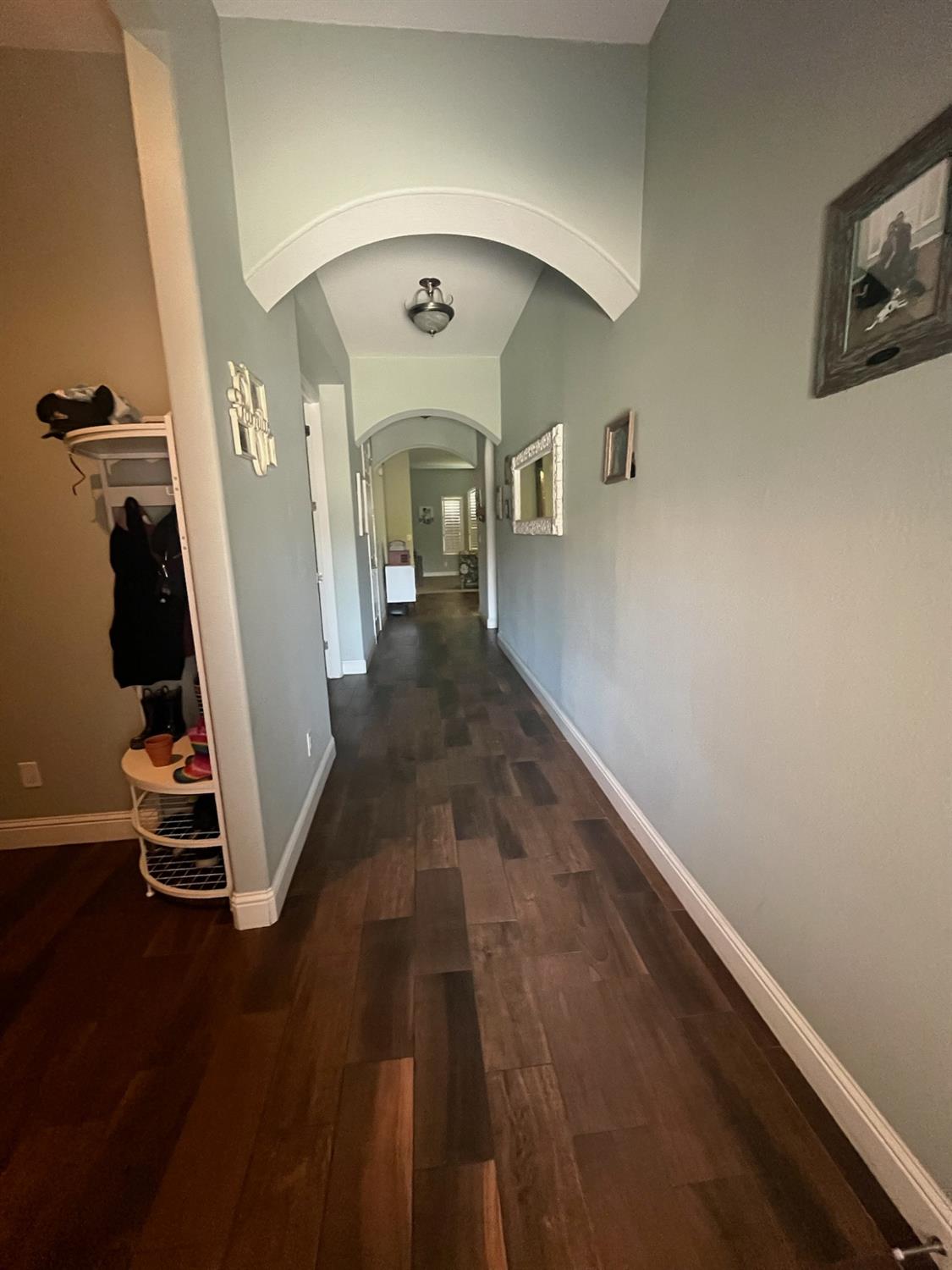 2434 S Claremont Ave, Fresno, CA 93727