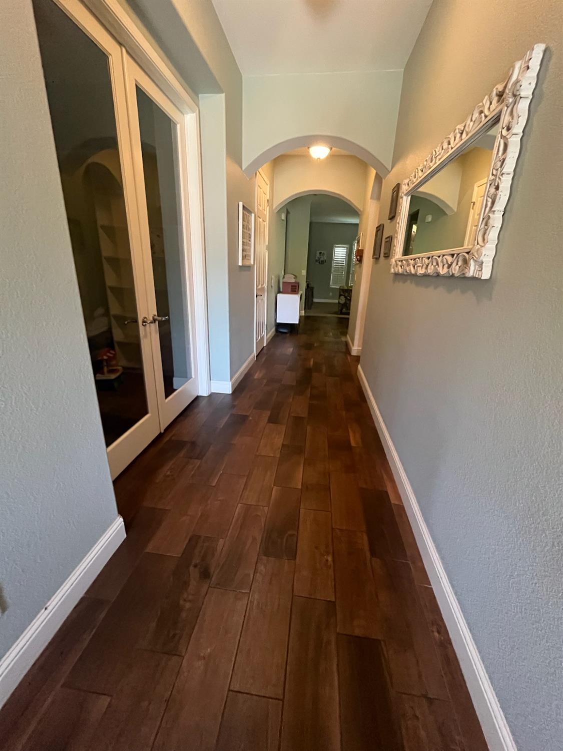 2434 S Claremont Ave, Fresno, CA 93727